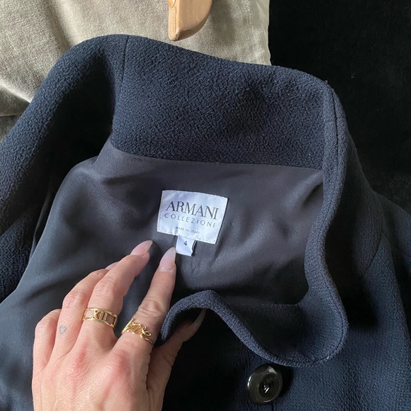 Armani Collezione Navy wool peacoat, size 4 - Picture 7 of 7